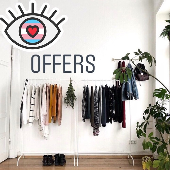 Meet your Posher, Abbey - Picture 1 of 2